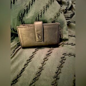 Simply Vera by Vera Wang black wallet
